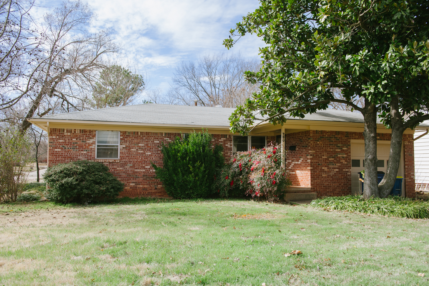 2502 North Monroe Street