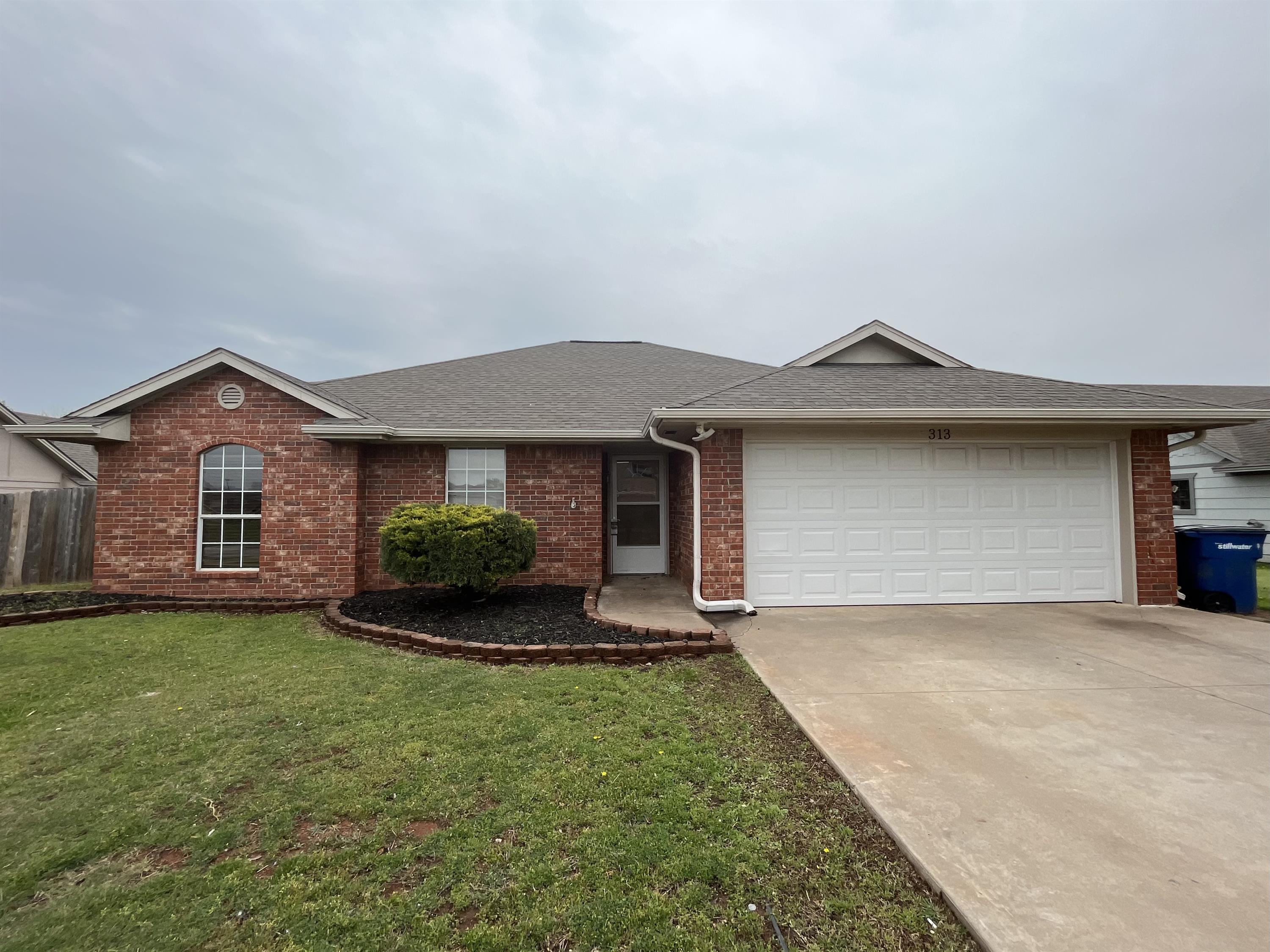 313 S Mockingbird Lane - 1