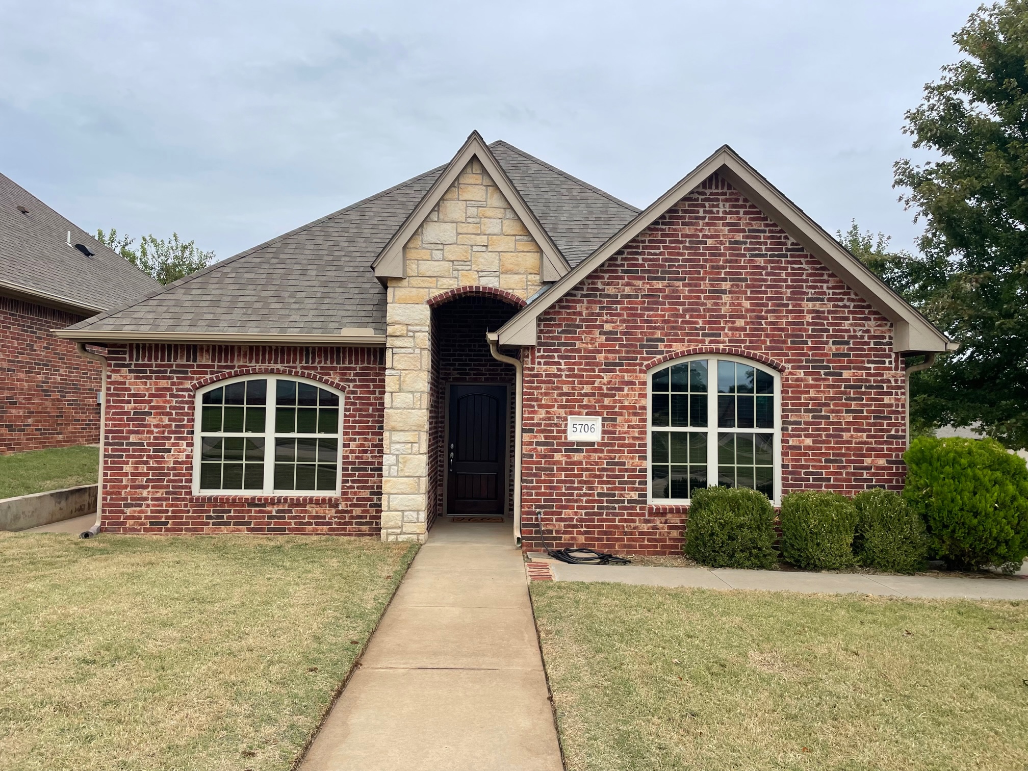 5706 West 8th Court